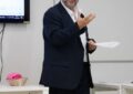 El ministro ordena la restitución inmediata de los bancos en el cementerio de Gibraltar tras su retirada insensible