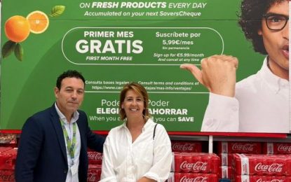 La concejal Zuleica Molina conoce el trabajo y las nuevas campañas y promociones de hipermercados Carrefour