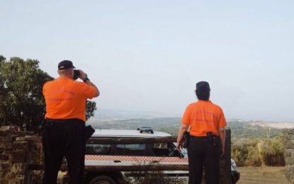 Protección Civil presta servicios preventivos de vigilancia en los montes del municipio motivado por el riesgo de incendios forestales