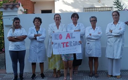 El PSOE de Los Barrios apoya al personal de cocina de los centros de salud mental