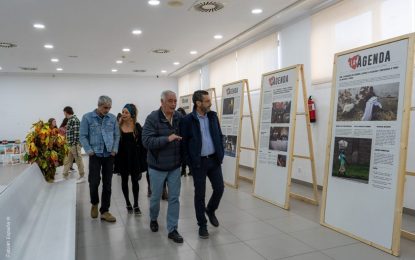 El alcalde inauguró la exposición Cádiz 2030 que permanecerá hasta el viernes en el Palacio de Congresos