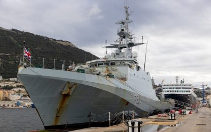 El patrullero de alta mar HMS Medway llega a Gibraltar para un periodo de mantenimiento