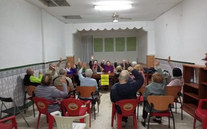 La Asamblea Vecinal del barrio de San Pedro, en La Línea, rechaza la subida de la tasa de basuras aprobada por Mancomunidad