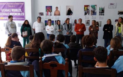 Zuleica Molina y Alfonso Candón asisten a la inauguración de las III Jornadas de la Mujer Gitana organizadas por Fakali y Nakera Romí