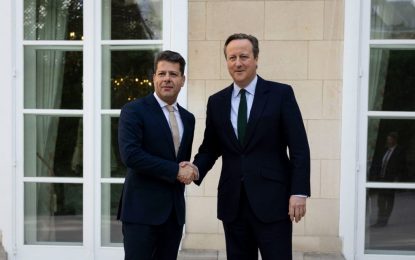 Reunión del Ministro Principal y Lord Cameron en Bruselas
