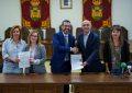 Ayuntamiento y Fundación Cepsa firman convenios para el desarrollo de  programas de Asuntos Sociales y Medio Ambiente