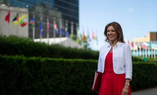 La ministra Arias-Vasquez celebra la aprobación por parte de la Comisión de Desarrollo y Planificación (DPC) del nuevo centro de salud mental en Sir Joshua Hassan House.