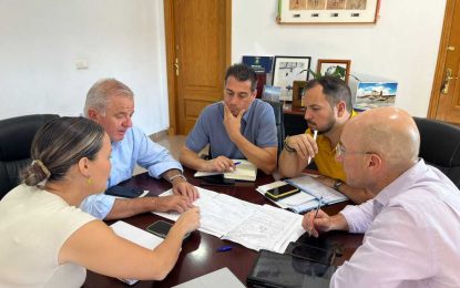 Reunión de coordinación para planificar el inicio de las obras de la primera fase de la reforma del pavimento del recinto ferial