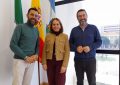 El alcalde recibe a Raquel Ruíz Galán, distinguida en los premios de la  Federación Andaluza de Mujeres Empresarias por sus 25 años de trayectoria al frente de su cadena de supermercados