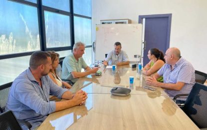 El Ayuntamiento de La Línea de la Concepción refuerza el vínculo con el nuevo Consejo de Hermandades para potenciar la Semana Santa