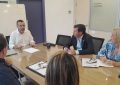 El Ayuntamiento  intermedia ante la Junta de Andalucía para asegurar el servicio de hemodiálisis a los pacientes y los derechos laborales de la plantilla