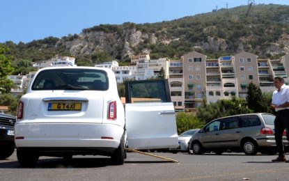 Comienzan las pruebas de taxis híbridos londinenses para el servicio de taxis de ciudad en Gibraltar