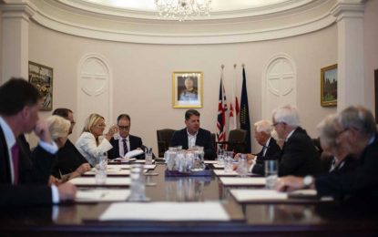    Picardo y García se reúnen en Gibraltar con representantes de los Comunes y de los Lores