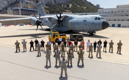  Fuerzas Armadas Británicas en Gibraltar El equipo de reclutamiento de la RAF inspira a futuros líderes durante su visita a Gibraltar