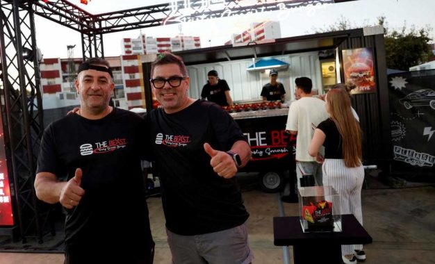 The Beast Burger presenta su Red Devil en las food truck de The Champions Burger Algeciras