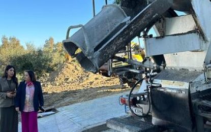 El Ayuntamiento de San Roque,  inicia las obras de mejora integral en las 72 Viviendas de la Barriada de la Paz