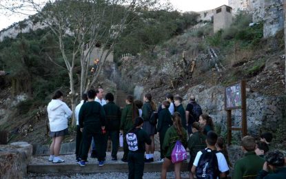 Explorando las Defensas del Norte de Gibraltar: Los colegios se adentran en la historia