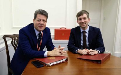 El Ministro Principal se reúne con el Ministro del Tesoro de Su Majestad para defender la industria del juego de referencia en Gibraltar.