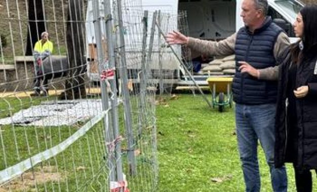 Doble actuación de mejoras en el parque del Toril