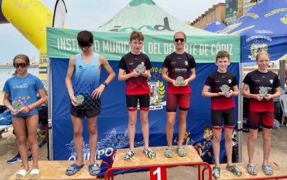 El Gobierno de Gibraltar reconoce el destacado éxito de la Asociación de Triatlón de Gibraltar en el desarrollo de sus atletas juveniles