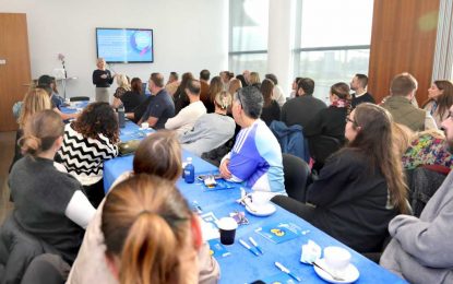 La Oficina de Necesidades de Apoyo y Discapacidad imparte formación sobre apego y neurodiversidad