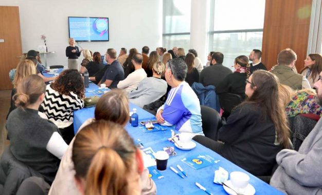 La Oficina de Necesidades de Apoyo y Discapacidad imparte formación sobre apego y neurodiversidad