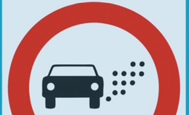 Sentimos un poco de indignación desde ‘ La Línea Más Fuerte ‘ por las noticias de otros ayuntamientos de más de 50.000 habitantes que tienen que aplicar la nueva ley ZBE, zona de bajas emisiones.