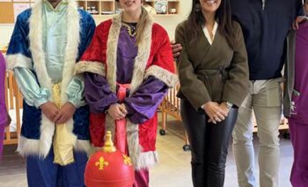Los Carteros Reales visitan las Escuelas Infantiles de la zona norte de San Roque