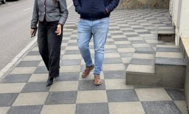 Obras de acerado en la calle Francisco Amado de Guadiaro