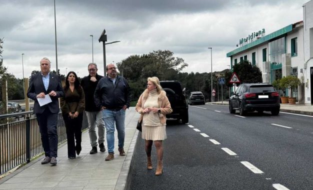 El alcalde agradece a Transportes la finalización de las obras en Pueblo Nuevo