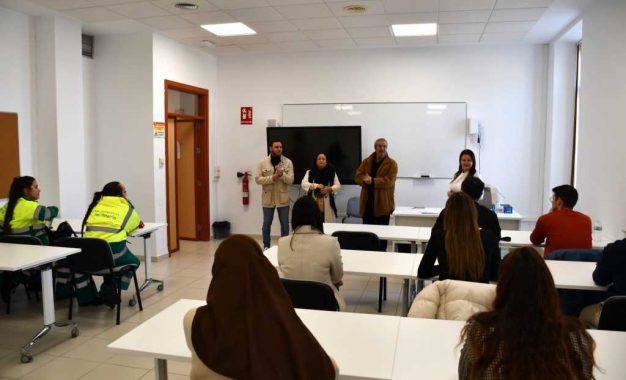 Se incorporan al Ayuntamiento once contratados a través del Plan Activa-T Joven