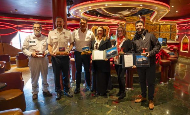 Escala inaugural del Carnival Dream