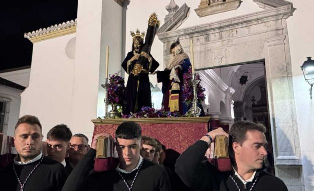 Solemne Traslado del Nazareno y de la Virgen de los Dolores a la Capilla de la Visitación