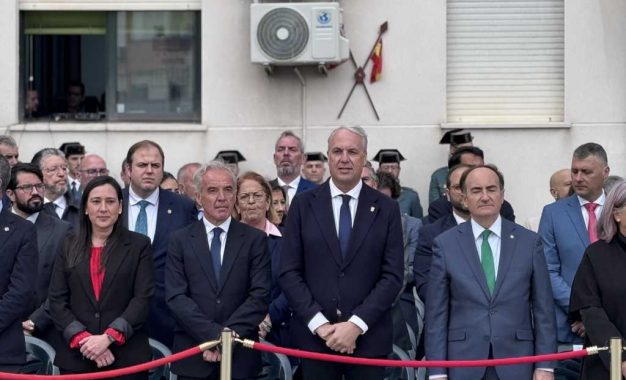 El alcalde de San Roque, en la toma de posesión del nuevo jefe de la Guardia Civil en Algeciras