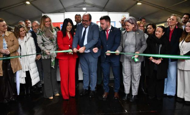 Inaugurado el III Salón de Formación y Empleo, muy dinámico y participativo