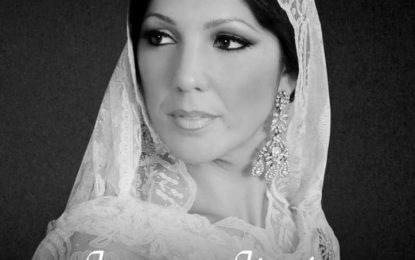 Joana Jiménez pone este viernes en escena “Incienso y Mantilla”