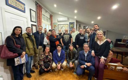 Amigos de Carlos Pacheco le rinden tributo en el arranque de “Pachecomic”