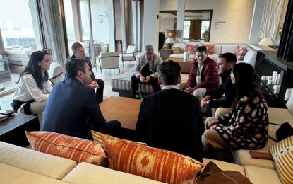 Empleo impulsa un curso de camarer@ de piso para mayores de 45 años