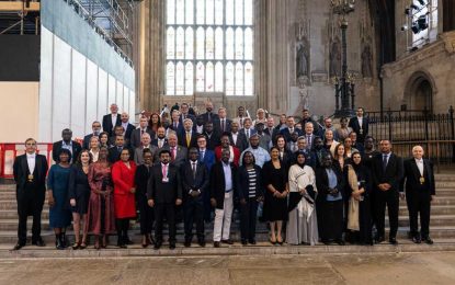 ASOCIACIÓN PARLAMENTARIA DE LA COMMONWEALTH DEL REINO UNIDO 74.º SEMINARIO DE WESTMINSTER SOBRE PARLAMENTOS EFICACES