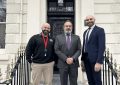 El Ministro Bruzón visita Calpe House en Londres y al Real Regimiento de Gibraltar en London Scottish House
