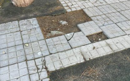 ENTRADA AL COLEGIO SAN FELIPE , ASI TRATA JUAN FRANCO A NUESTROS NIÑOS.