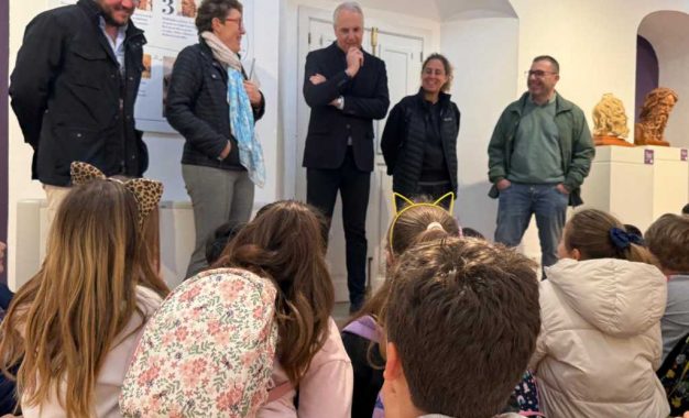 El Ayuntamiento colabora con el CEIP Santa María Coronada en un proyecto educativo sobre la historia local
