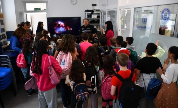 Se retoma el programa “Conoce tu ayuntamiento” con alumnado del CEIP Gabriel Arenas