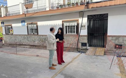 Reposición de acerado en la calle Quevedo, en la Estación