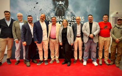 El equipo del Museo Nacional de Gibraltar participa en el estreno de un nuevo documental sobre los neandertales.