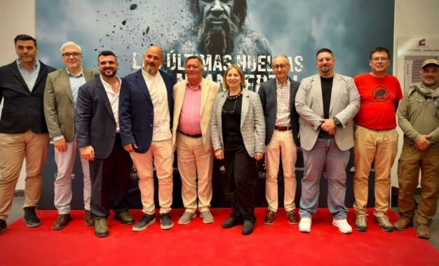 El equipo del Museo Nacional de Gibraltar participa en el estreno de un nuevo documental sobre los neandertales.