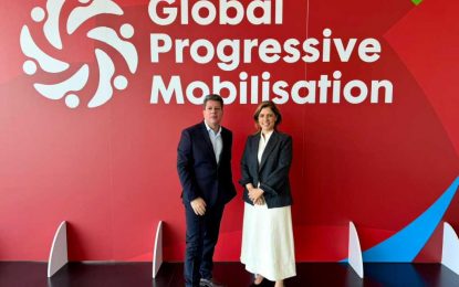 El Presidente del Gobierno y la Ministra Arias-Vásquez asisten a la conferencia de la Movilización Progresista Global en Barcelona.