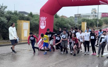 El IES Mar del Sur celebra su sexta carrera solidaria