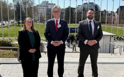 El Ministro Feetham mantiene una reunión constructiva con la Secretaría  del Consejo Europeo (MONEYVAL) en Estrasburgo