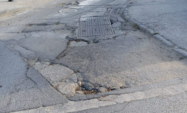 ASI ESTA MI PUEBLO (LA LINEA)